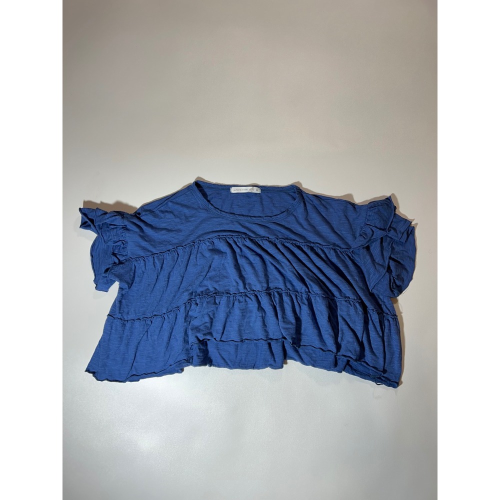 Altar'd State Tiered Ruffle Top Womens XL Blue Excellent Cropped Flutter Sleeve